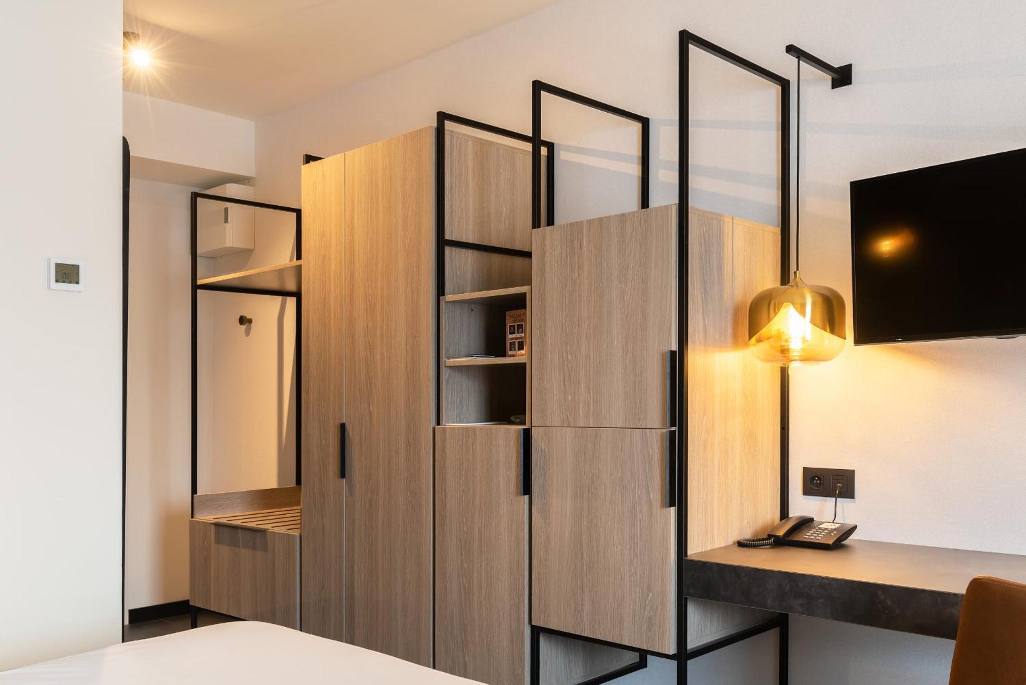 Ariane Hotel Ieper Quarto foto